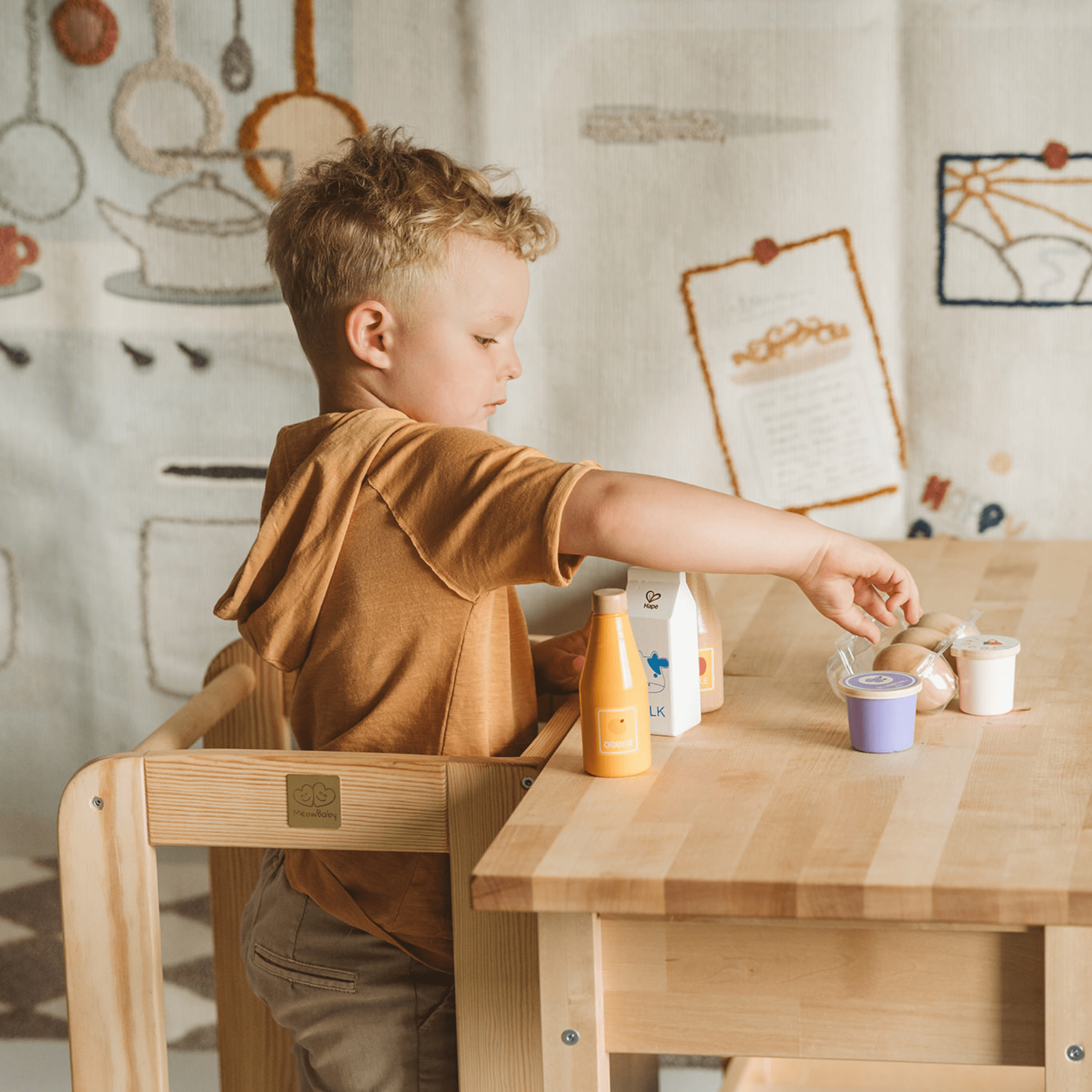 Meowbaby Kitchen Helper dla Dziecka - Regulowany Pomocnik Kuchenny | Drewniany